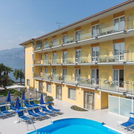 Hotel Drago Brenzone sul Garda Dış mekan fotoğraf