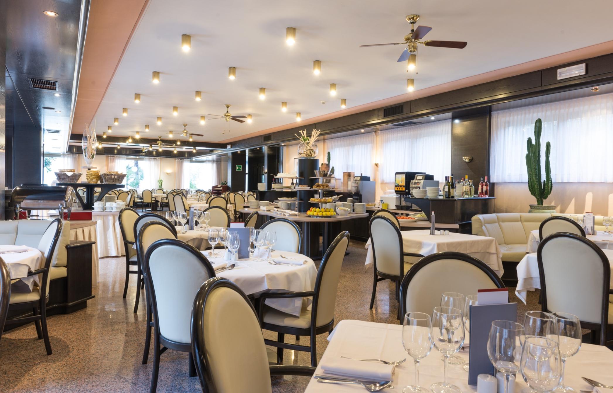 Hotel Drago Brenzone sul Garda Dış mekan fotoğraf