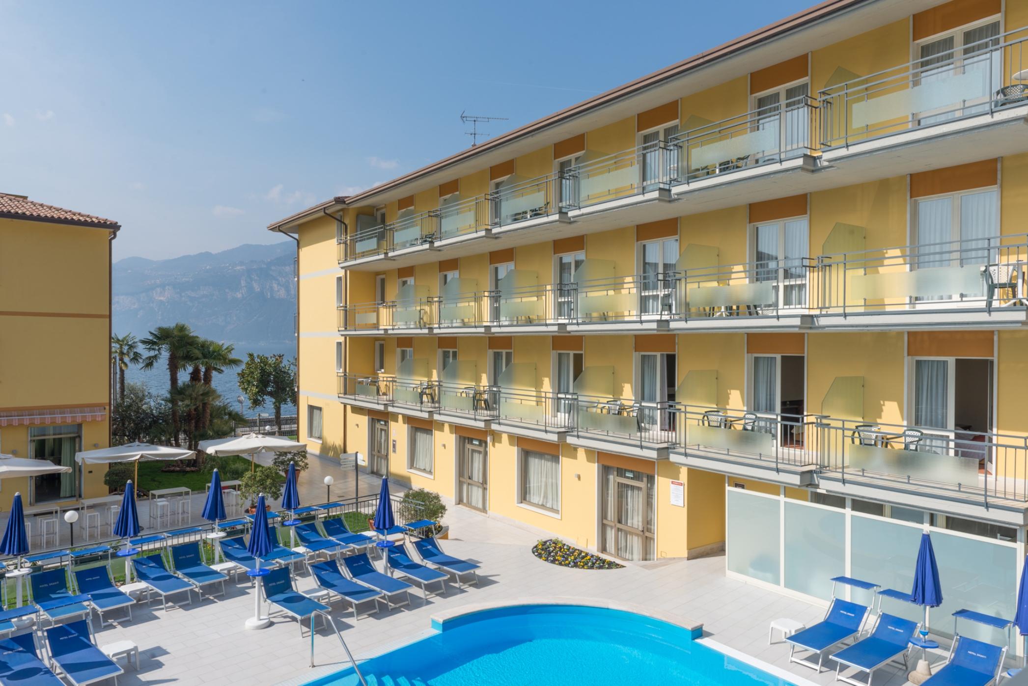 Hotel Drago Brenzone sul Garda Dış mekan fotoğraf